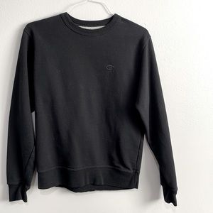Champion crewneck sweatshirt in black- size small